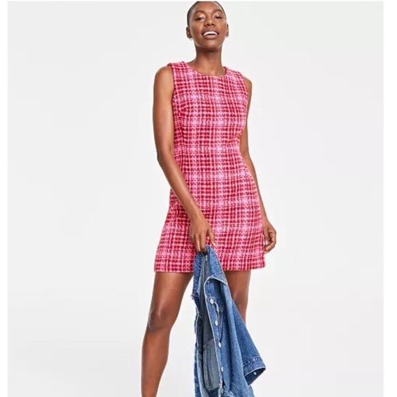 ON 34th Dresses & Skirts - ON 34th Tweed Shift Dress Size 6